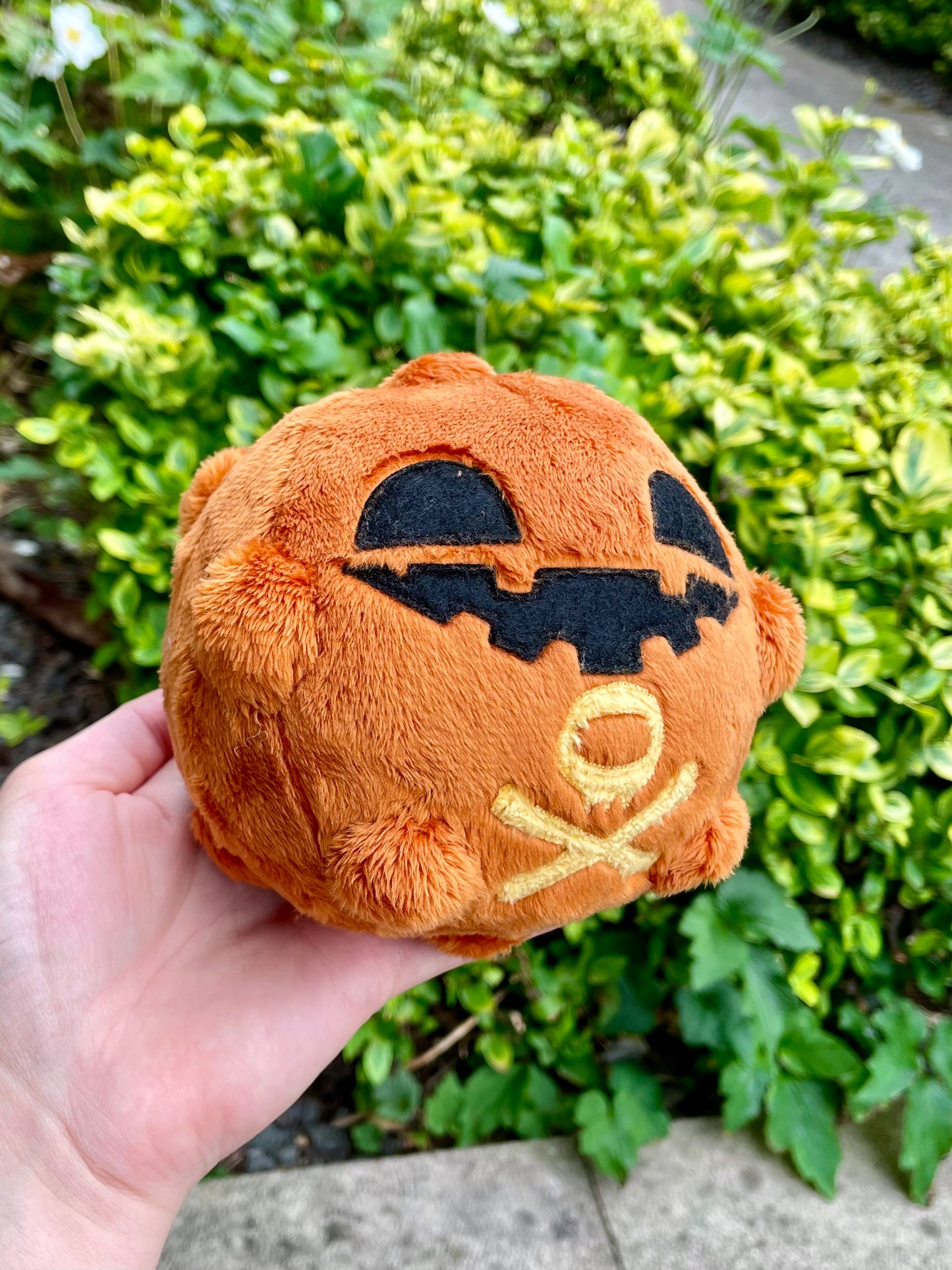 Made to Order Hand Made Plush - Poison Smoke Ball Pocket Monster Plush. Normal, Shiny, Pumpkin, Imitation and Coffee Plushies Available. (Up to 3 Week Wait)